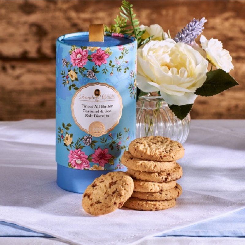 Grandma Wild's Salted Caramel Butter Cookies in a Box 150gr