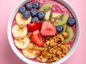 Açaí Smoothie Bowl: Συνταγή για το πιο Φρουτένιο Ξεκίνημα της Μέρας!