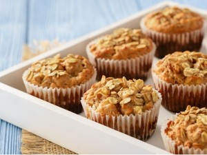 Healthy Applesauce Muffins: Συνταγή για Μαλακά, Αρωματικά και Ελαφριά Muffins με Μήλο Χωρίς Ζάχαρη